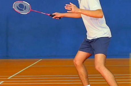 How to Play Badminton | Sikana